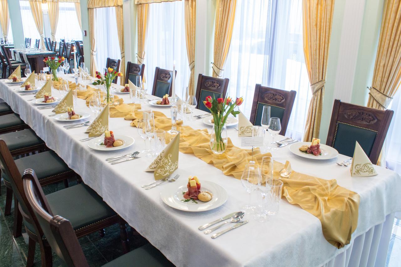 Hotel Viliam Frano Nitra Ngoại thất bức ảnh