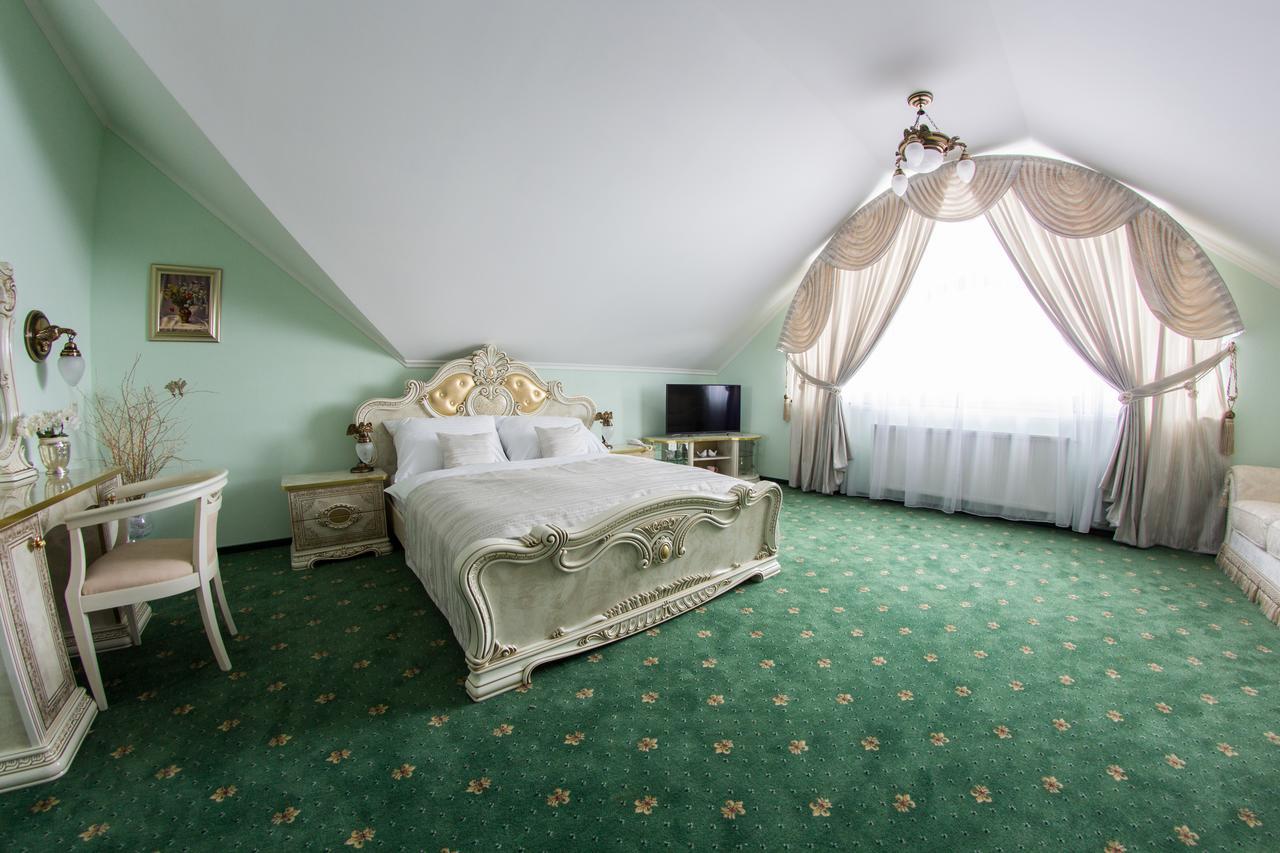Hotel Viliam Frano Nitra Ngoại thất bức ảnh