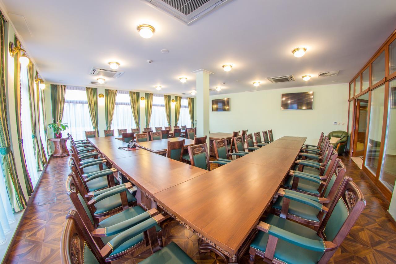 Hotel Viliam Frano Nitra Ngoại thất bức ảnh