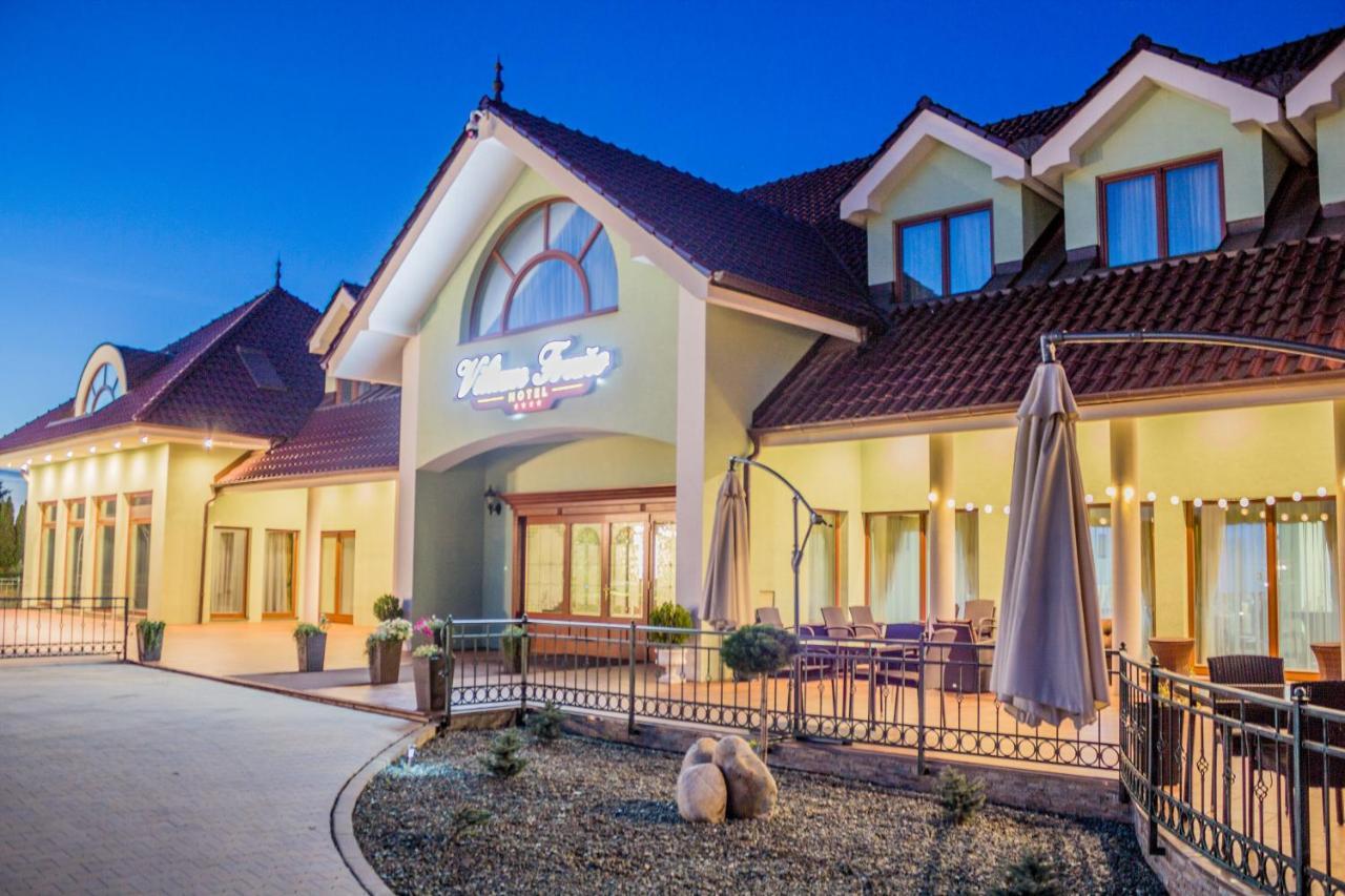 Hotel Viliam Frano Nitra Ngoại thất bức ảnh